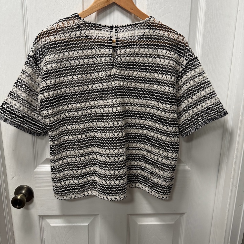 LOFT Women’s Black & White Striped Crocheted Top, Medium, Worn Once, Unlined - Picture 5 of 10